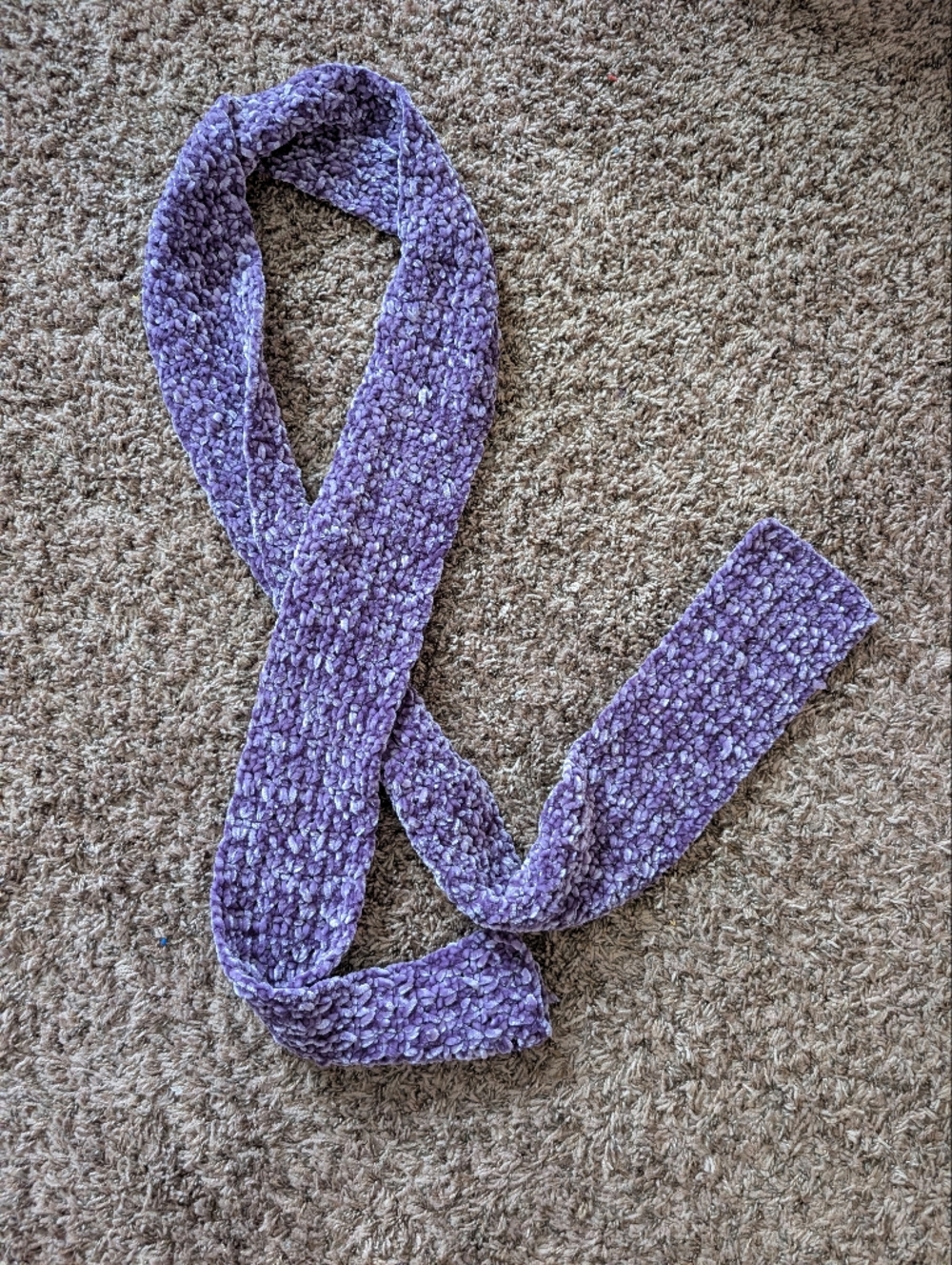 Plush Knit Lavender Scarf - Women's Accessory